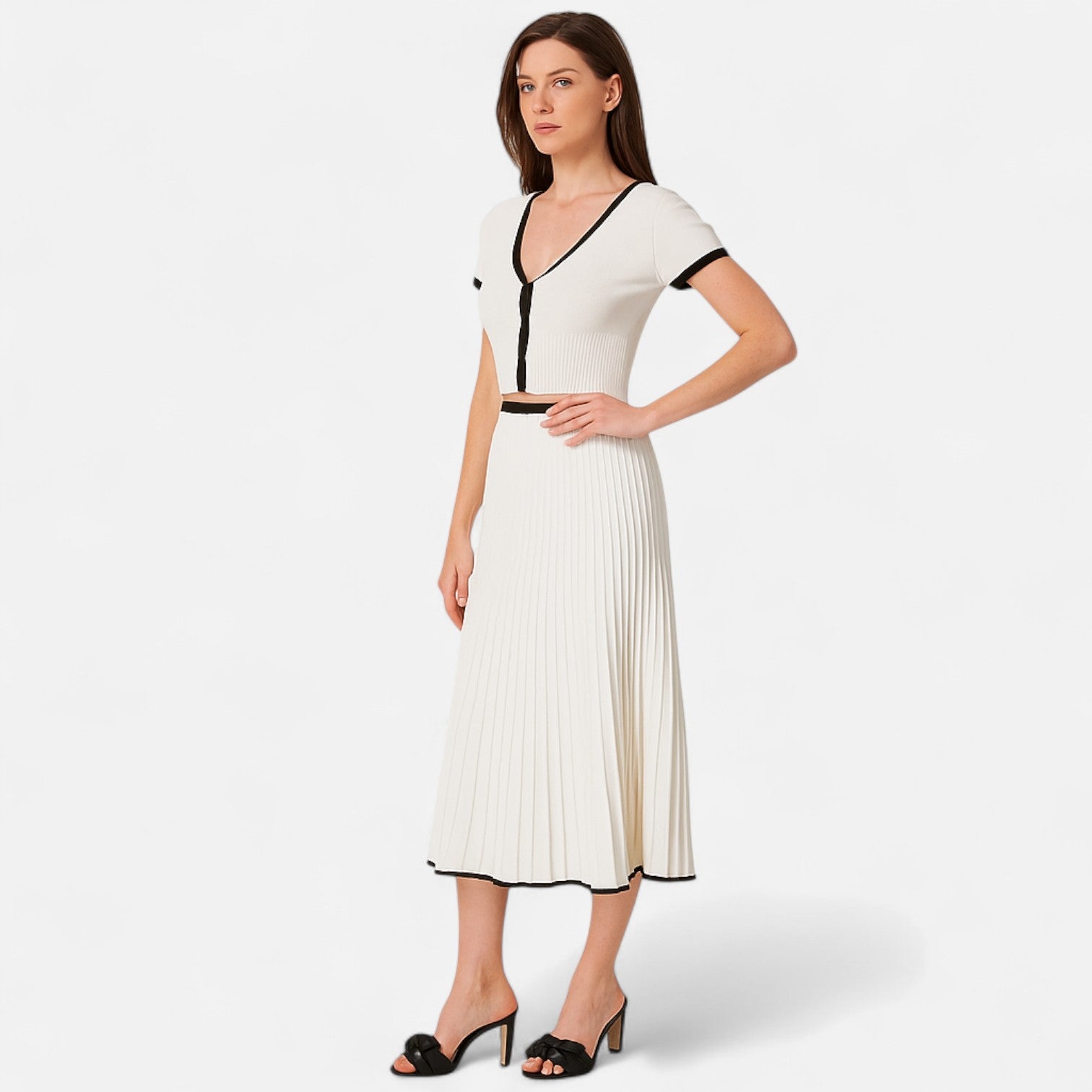 La Cartiera | White Pleated Skirt & Crop Top Set