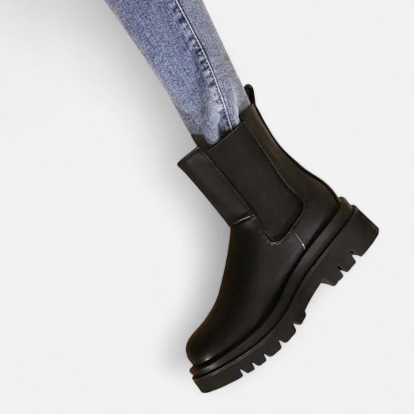 La Cartiera | Women’s Velvet-Lined Mid-Calf Platform Boots