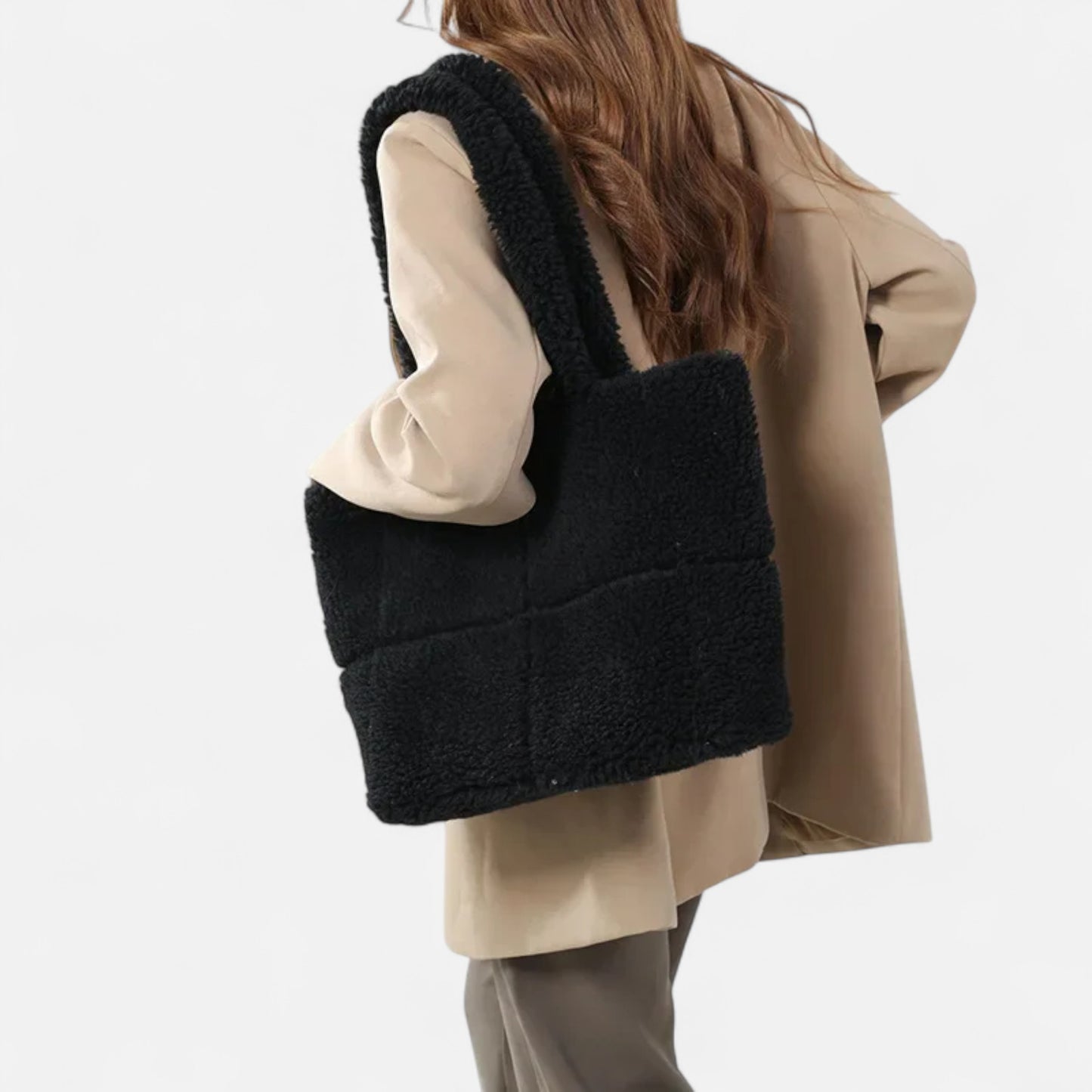 La Cartiera | Women’s Lambswool Plush Tote Bag