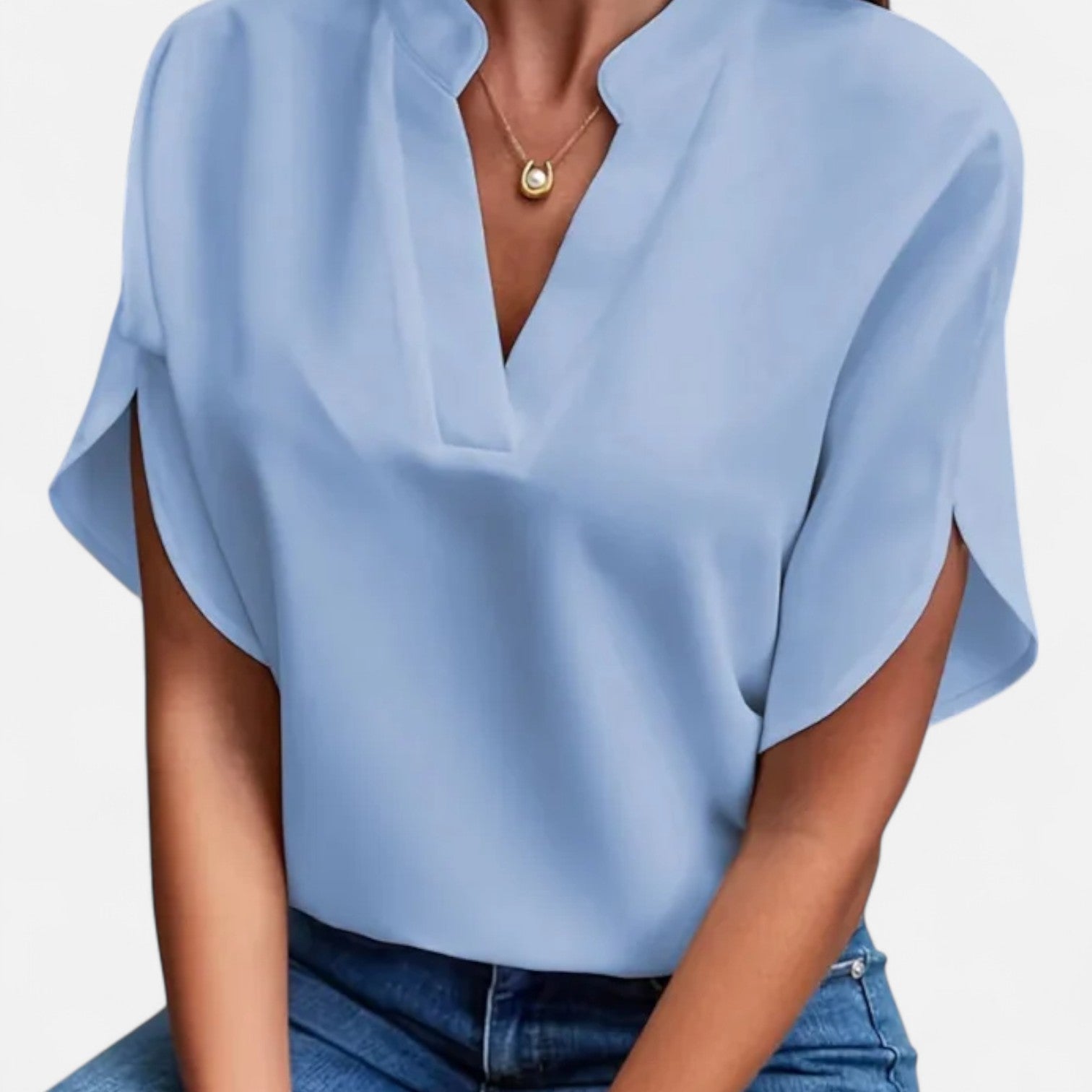 La Cartiera | Elegant V-Neck Short Sleeve Blouse