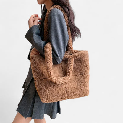 La Cartiera | Women’s Lambswool Plush Tote Bag